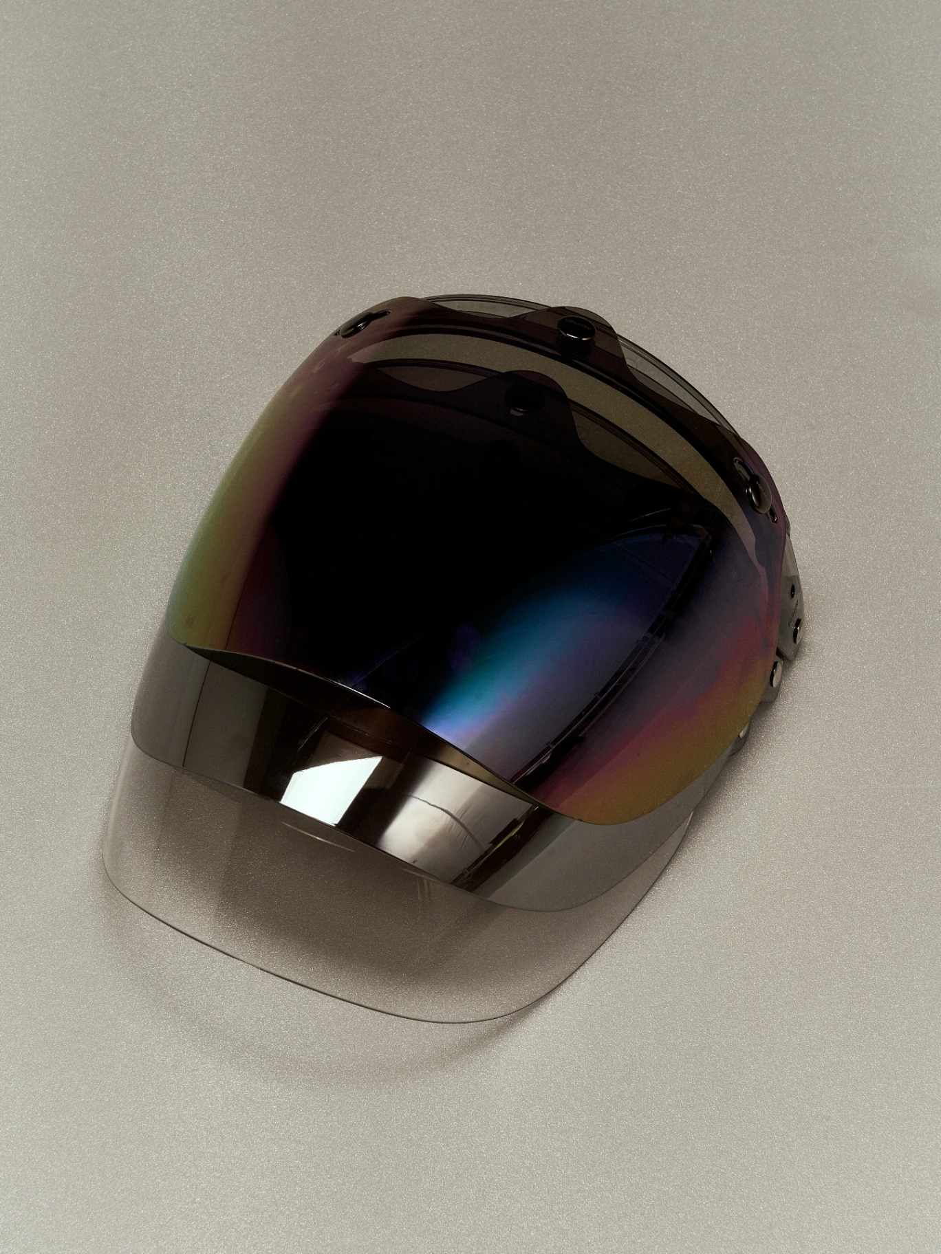 HELMYY Classic Shield iridescent stacked