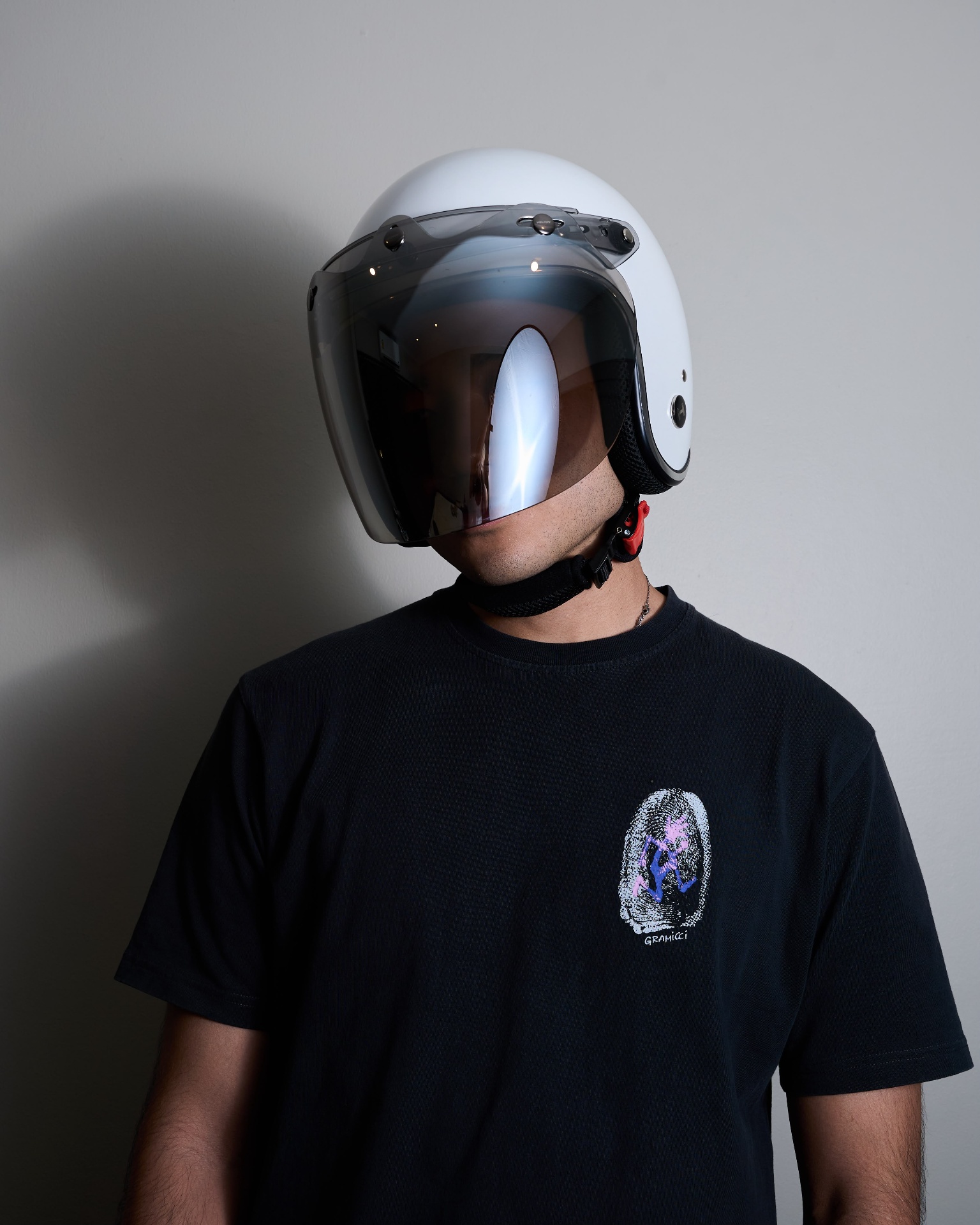 HELMYY pearl white helmet with tinted shield, portrait detail